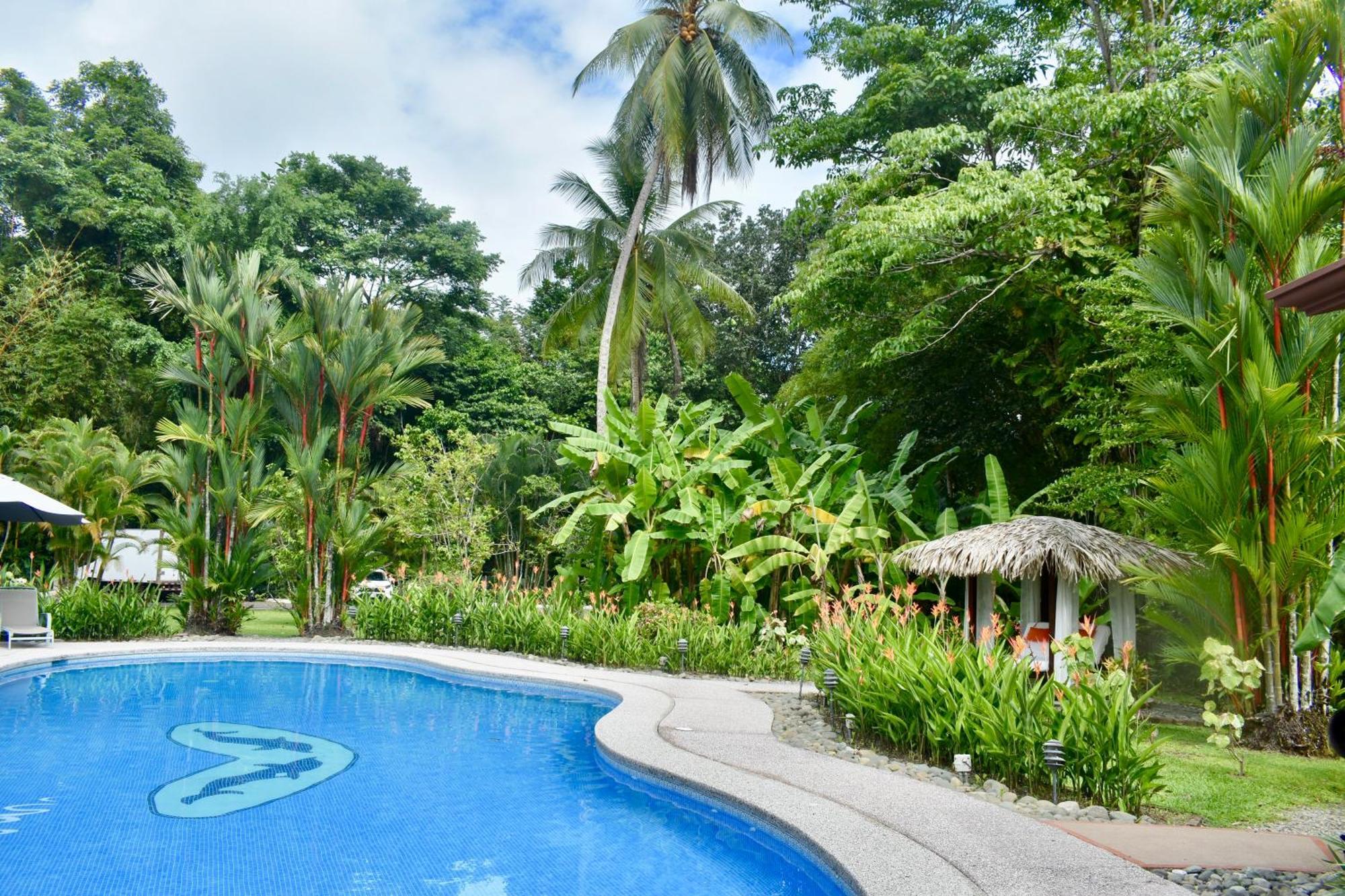 Playa Espadilla & Gardens 3*