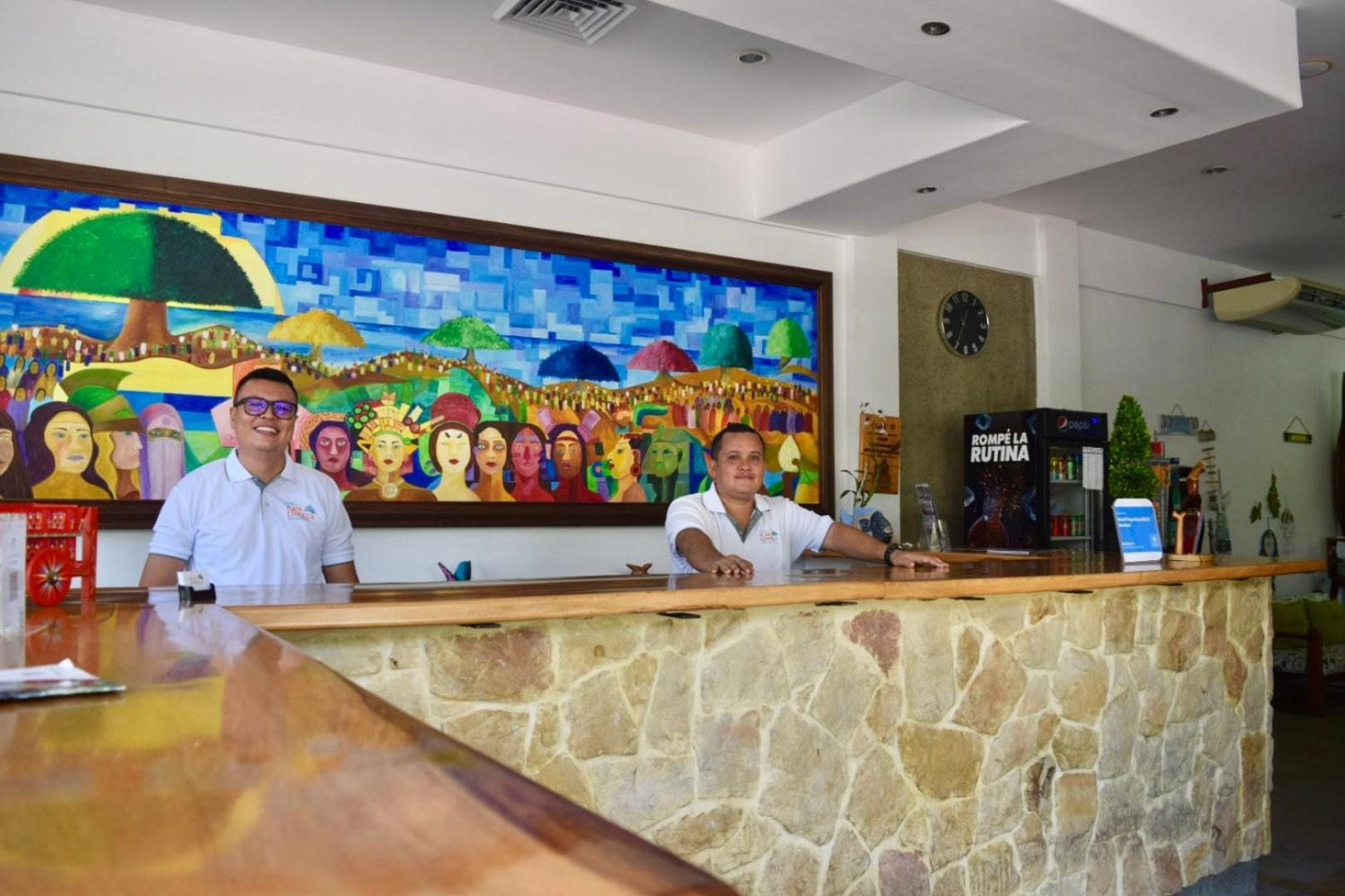 Playa Espadilla & Gardens