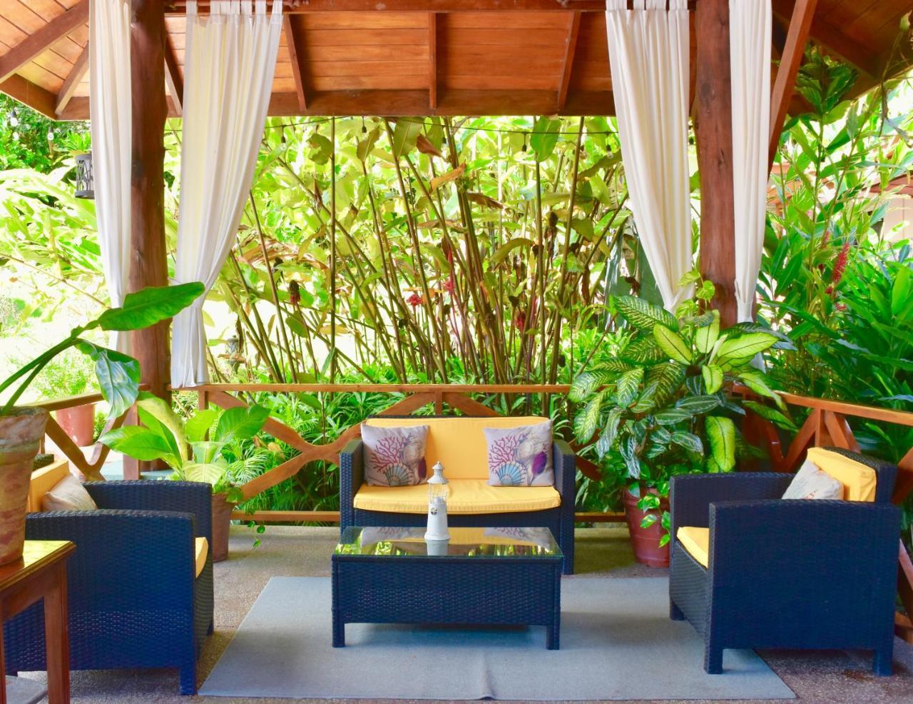 Playa Espadilla & Gardens Hotel